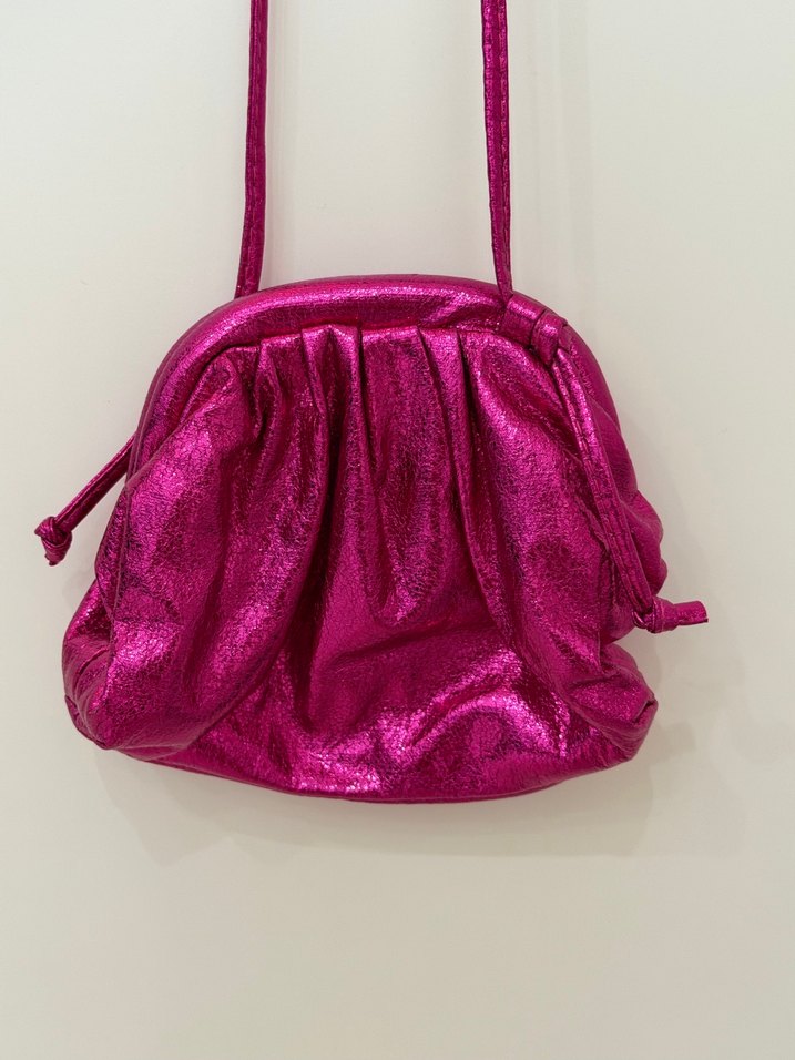 Koyu Pembe Makyaj Fırçası - Görsel 2