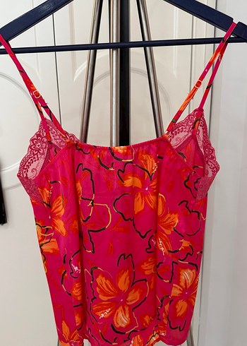 Dantel Detaylı Pembe Çiçek Desenli Mini Atlet - Görsel 2