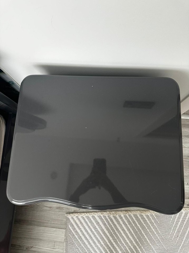 Gri tasarım Komidin - Görsel 3