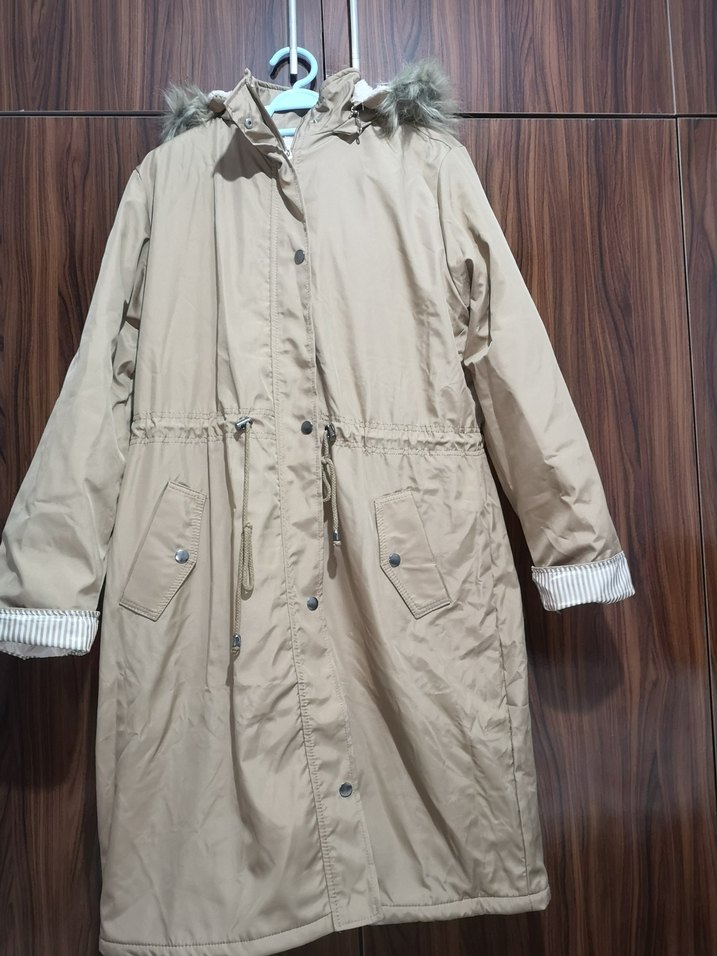 Kürklü Kapüşonlu mont - Görsel 3