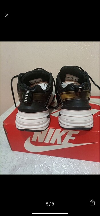 38 Beden siyah Renk Orijinal Nike spor ayakkabı
