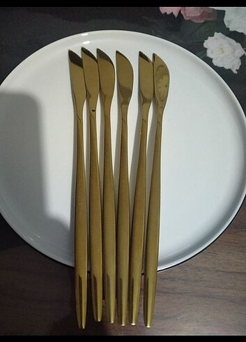Titanyum Gold bıçak tk 