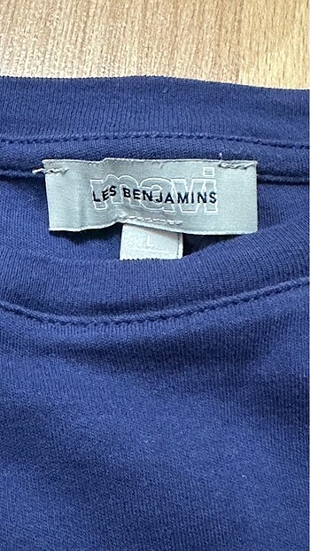 l Beden lacivert Renk LES BENJAMINS x MAVİ hafif kısa t-shirt