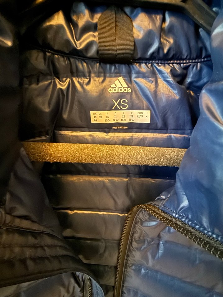 Adidas Lacivert Kadın Fermuarlı İnce Mont - Görsel 3