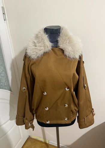 Zara Yaka Kürklü Kadın Ceket - Görsel 4