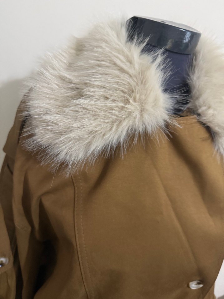 Zara Yaka Kürklü Kadın Ceket - Görsel 5