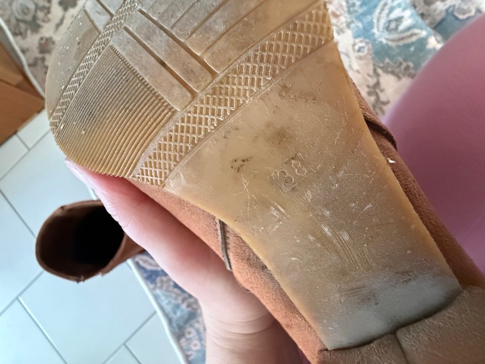 Kahverengi Süet Kadın Bot - Görsel 4