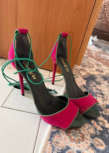 Renkli Süet Bağcıklı Stiletto Topuklu Kadın Ayakkabı - Görsel 2