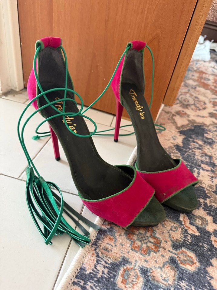 Renkli Süet Bağcıklı Stiletto Topuklu Kadın Ayakkabı - Görsel 3