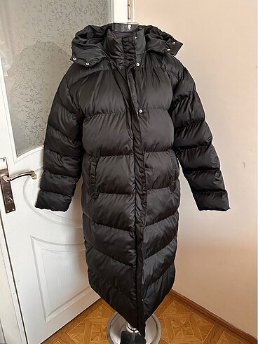 Zara Zara Bayan Uzun Şişme Mont