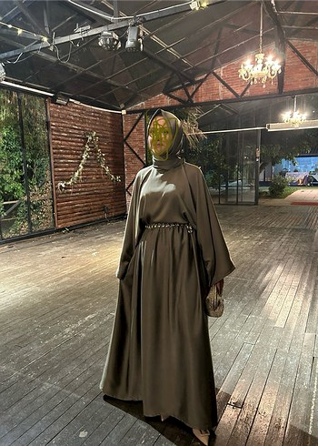 Tesettür elbıse yeşil renk - Görsel 3