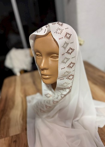 Diğer Sifon Desenli Beyaz Tesettur Esarp