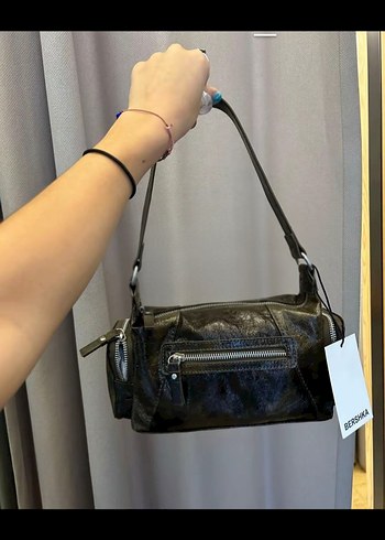 Bershka Haki Camta
