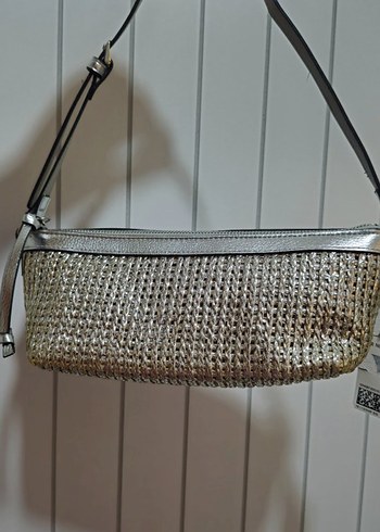 H&M Metalik Yaldizli Gumus Canta