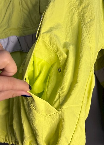 Bershka yağmurluk - Görsel 2