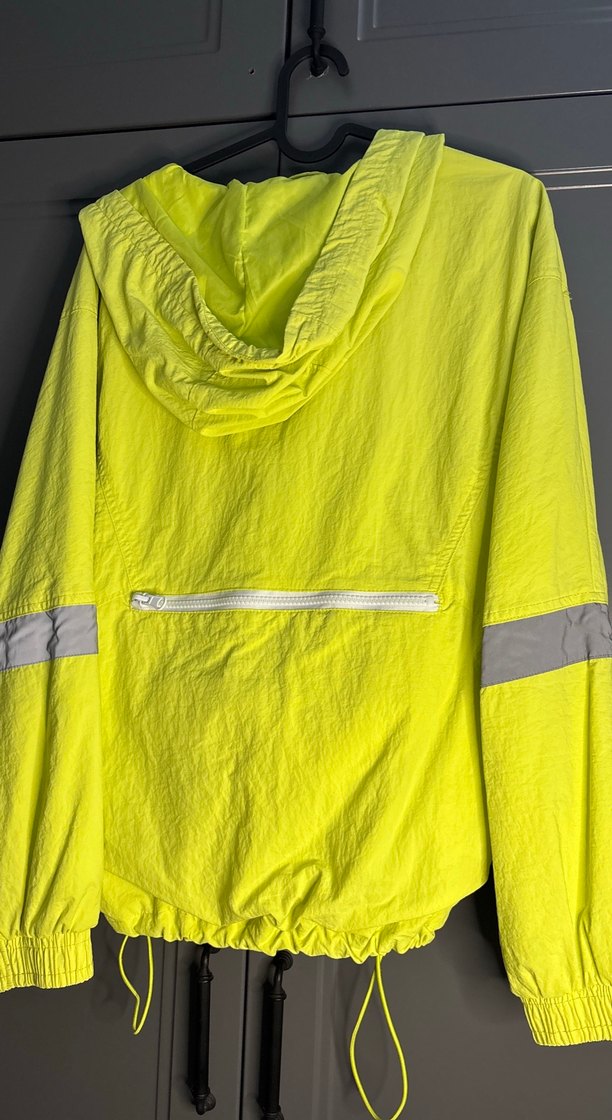 Bershka yağmurluk - Görsel 5