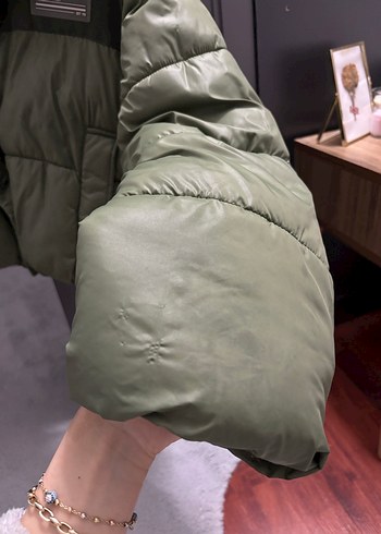 Berahka Haki Crop Şişme Mont - Görsel 8