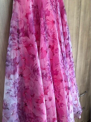 Carmen Çiçekli Pembe Midi Abiye - Görsel 7