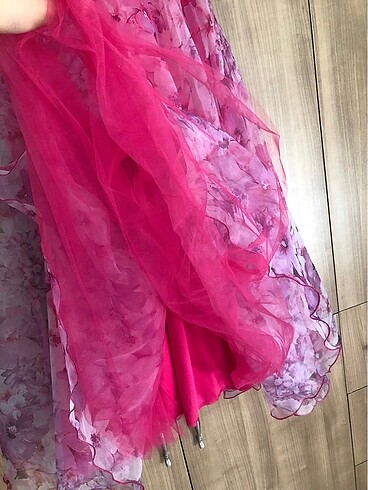 Carmen Çiçekli Pembe Midi Abiye - Görsel 9