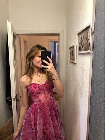 Carmen Çiçekli Pembe Midi Abiye - Görsel 5