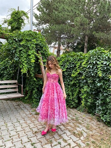 Diğer Carmen çiçekli midi abiye