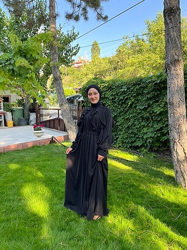 m Beden siyah Renk Birgül bektaş abiye