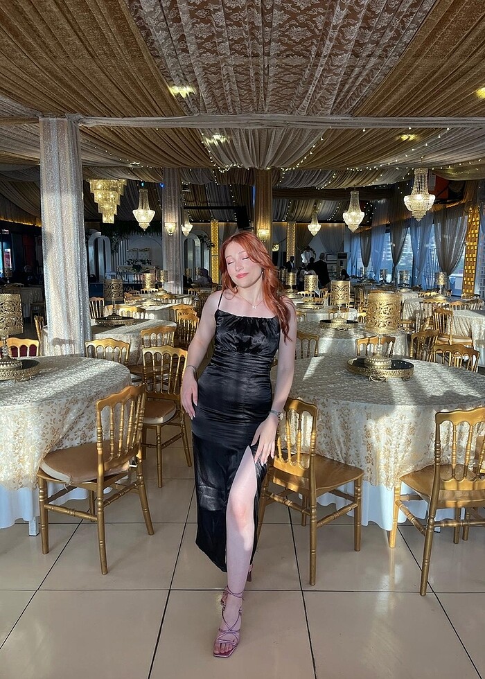 Siyah saten midi elbise - Görsel 2