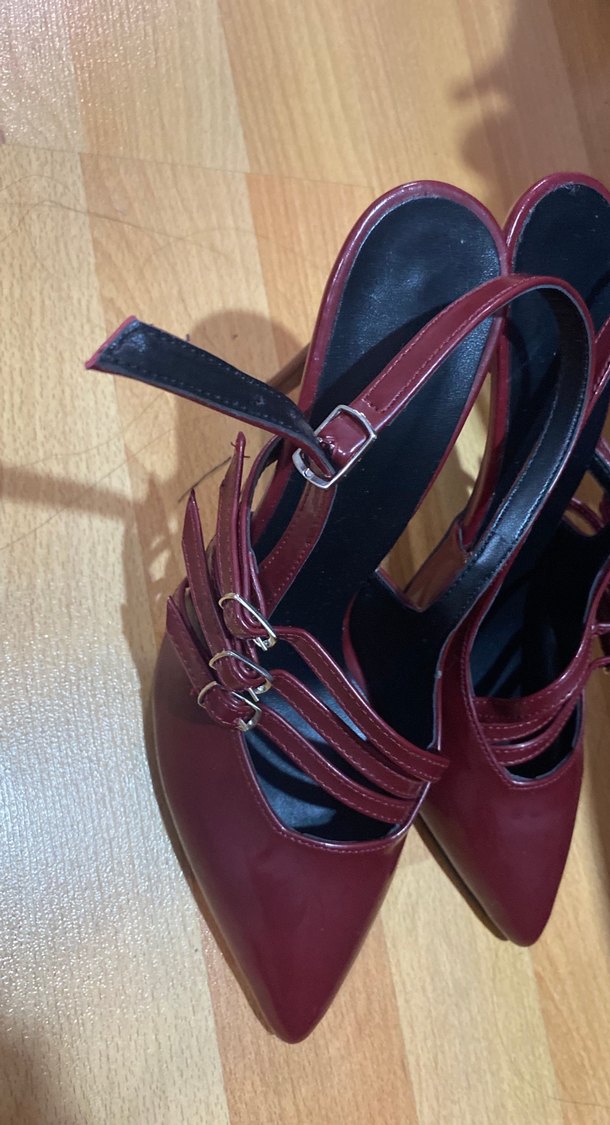 Bordo Deri Tokalı Stiletto Topuklu Kadın Ayakkabı - Görsel 2
