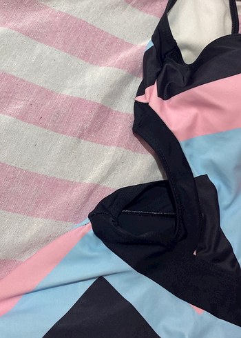 Şortlu mayo - Görsel 3