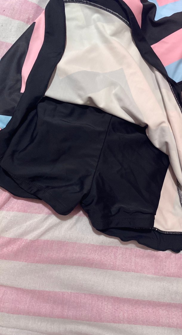 Şortlu mayo - Görsel 2