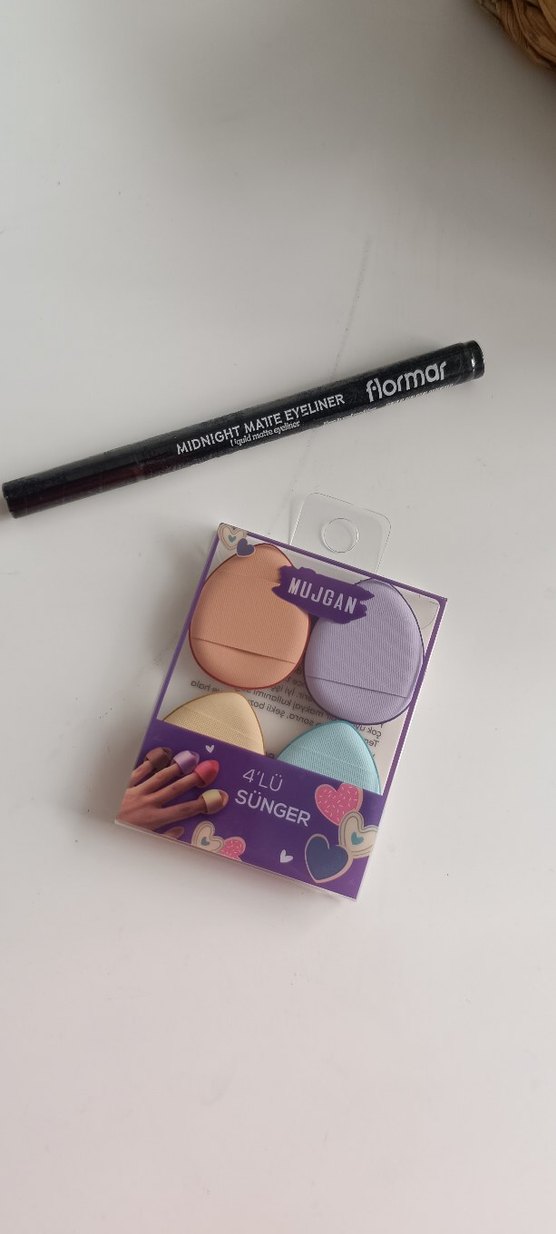 Mujban 4'lü Pastel Makyaj Süngeri Seti ve Flormar siyah eyeliner - Görsel 4