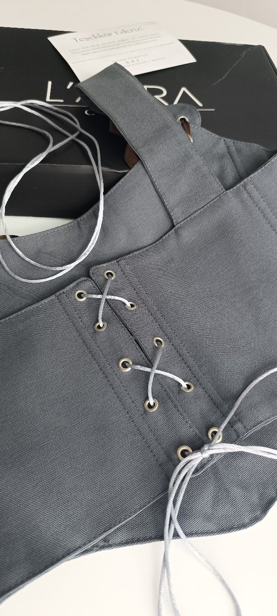 Kadın Gri Çift Taraflı Paisley Desenli Bustiyer - Görsel 3