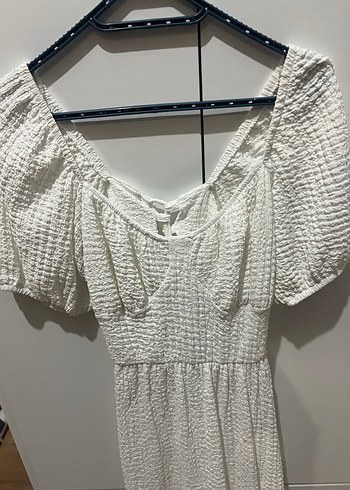 Beyaz Piliseli Uzun Kadın Elbise - Görsel 2