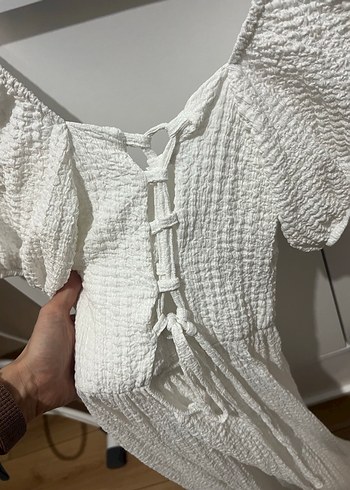 Beyaz Piliseli Uzun Kadın Elbise - Görsel 4