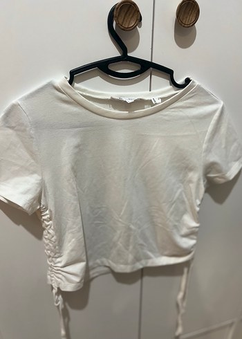 Beyaz Kısa Kollu Crop Top - Görsel 3