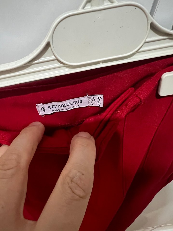 Kırmızı Fermuarlı Kadın Kumaş Pantolon - Görsel 2