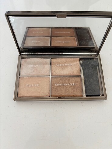 Sleek MakeUp Highlighter