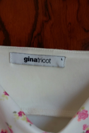 Gina pembe çiçekli bluz