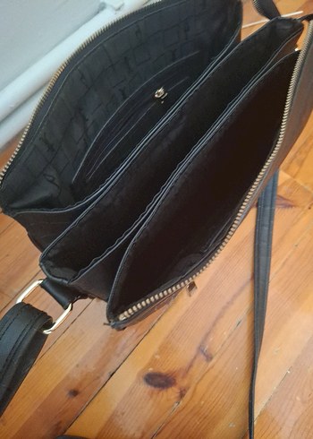 Tanca Siyah Deri Fermuarlı Kadın Çanta - Görsel 4