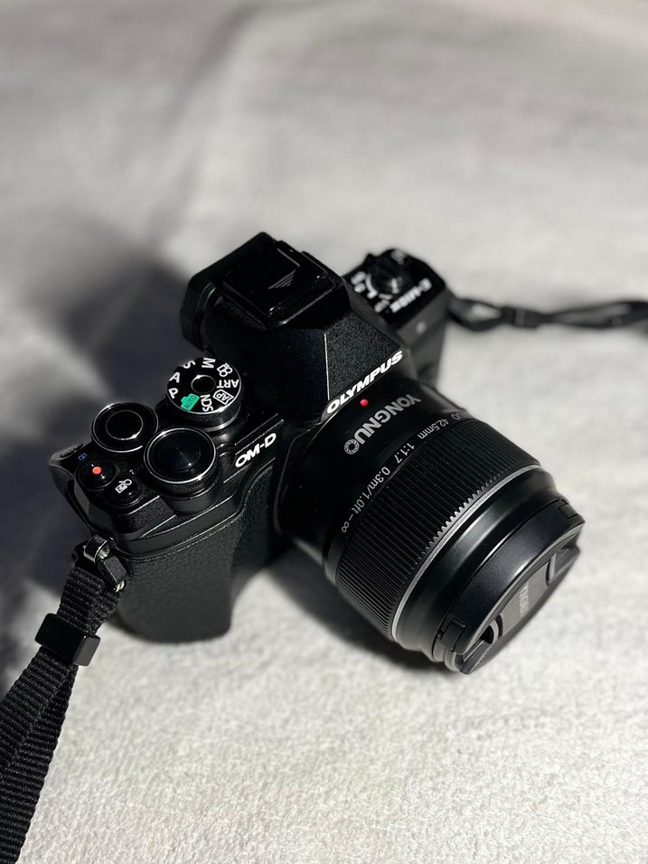 Olympus OM-D E-M10 Mark III + Yongnuo 42,5 mm Lens - Görsel 2