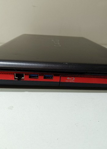 Toshiba Qosmio x870 Laptop - Görsel 10