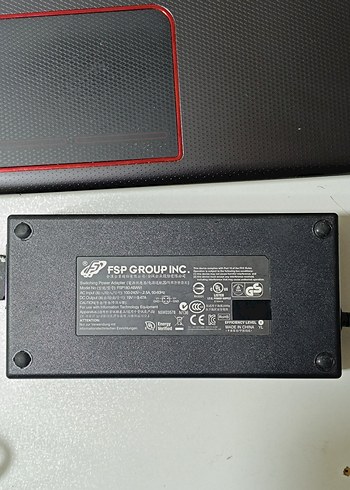 Toshiba Qosmio x870 Laptop - Görsel 11