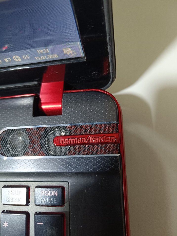 Toshiba Qosmio x870 Laptop - Görsel 5