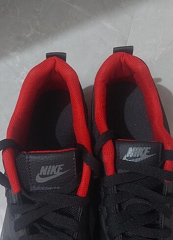 42 Beden Nike Spor Ayakkabı
