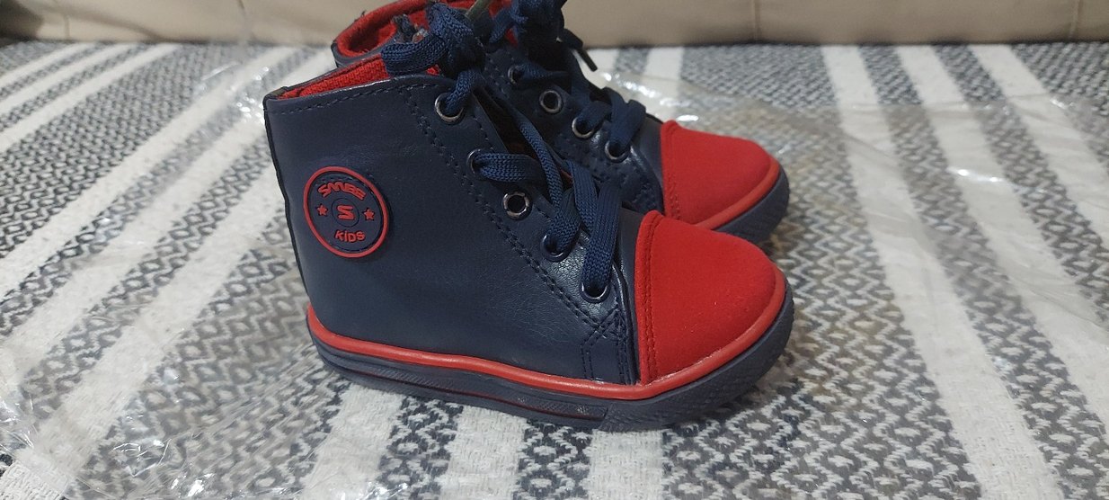 Renkli Bağcıklı ve Cırtcırtlı Erkek Çocuk Spor Ayakkabı - Görsel 5