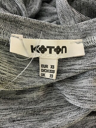 xs Beden Koton Bluz %70 İndirimli.