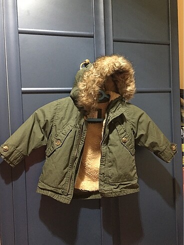 Zara 9-12 ay için kaban+polar