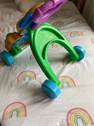 Fisher Price yürüteç