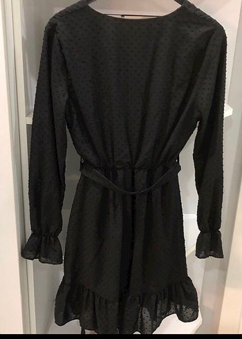 #QU STAYLE İÇİNDEN PUANTİYELİ Siyah renkli, kemerli ve V yaka - Görsel 5