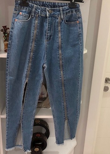 Fermuarlı Gevşek Kesim Mavi Kadın Kot Pantolon